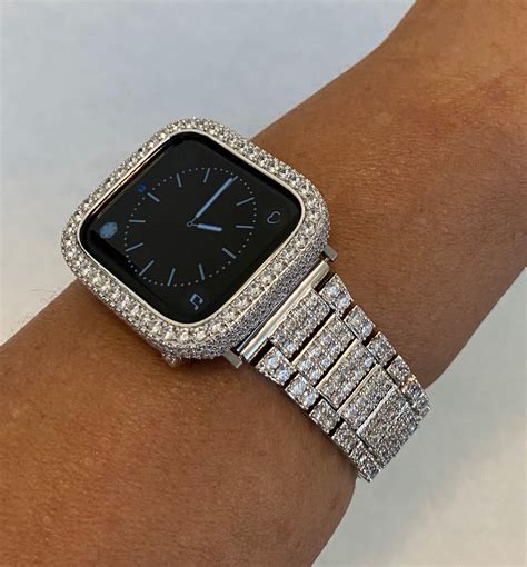 lab diamonds in watches